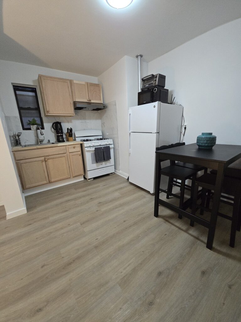 51498 503766 409QLYTt 9XKWloGxWtHcXvWRFXp9Viu4ofEwcHhXWk 69cebb8c63385.jpg